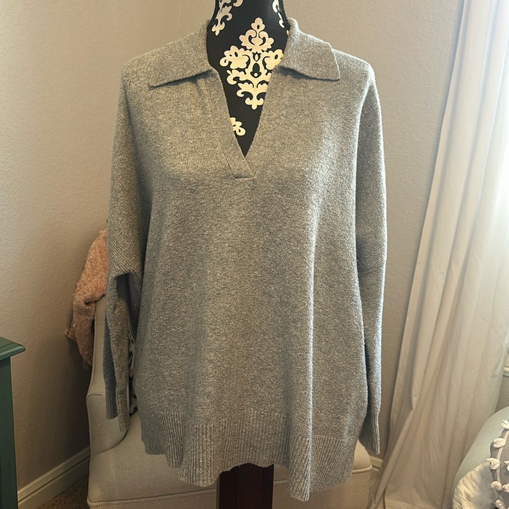 LOFT sweater - M, but fits very loosely